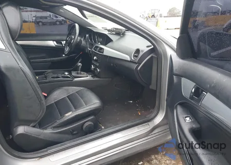 2012 Mercedes-Benz C 250 from USA, damaged, VIN WDDGJ4HB9CF740601